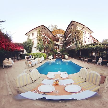 Hotel Karyatit Kaleici Antalia Esterno foto