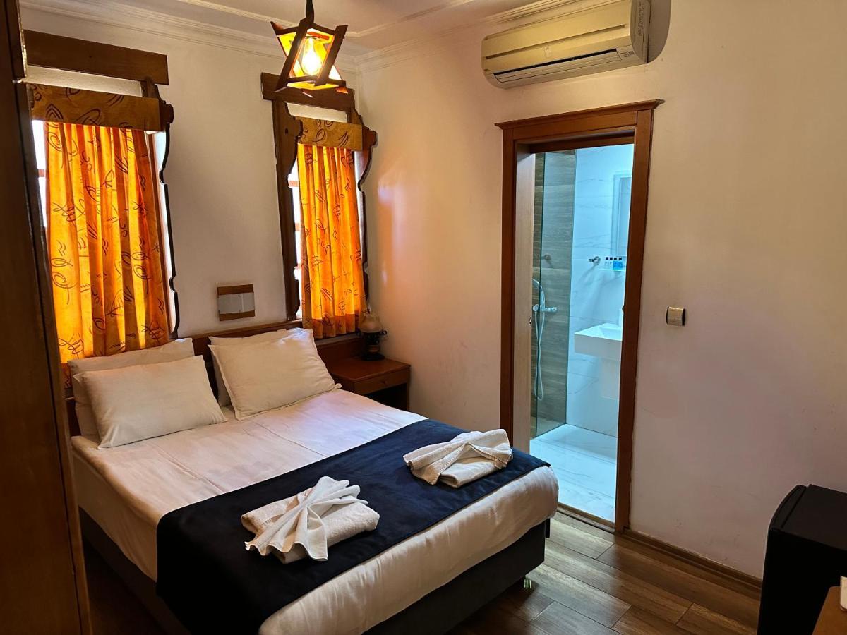 Hotel Karyatit Kaleici Antalia Esterno foto