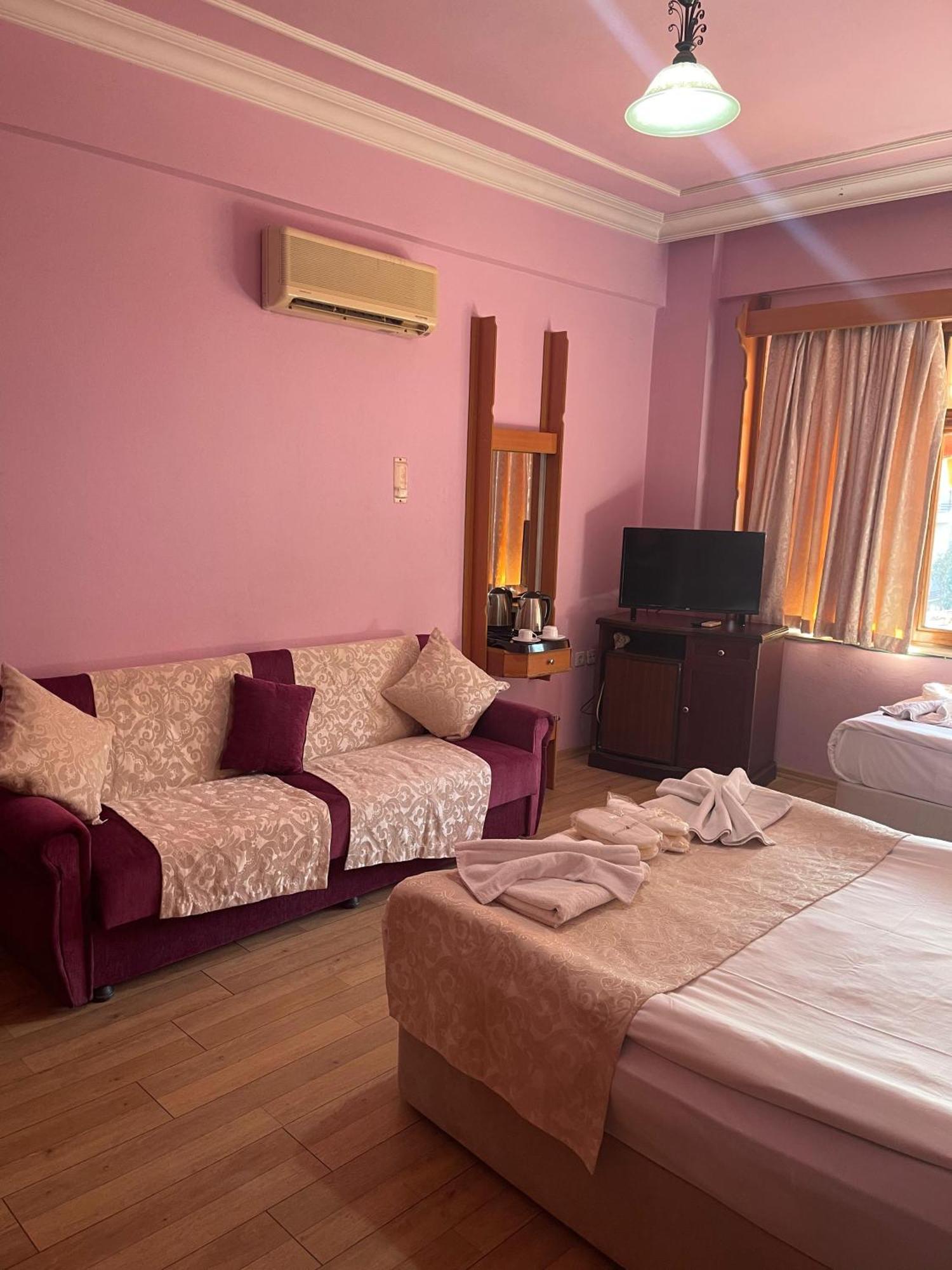 Hotel Karyatit Kaleici Antalia Esterno foto