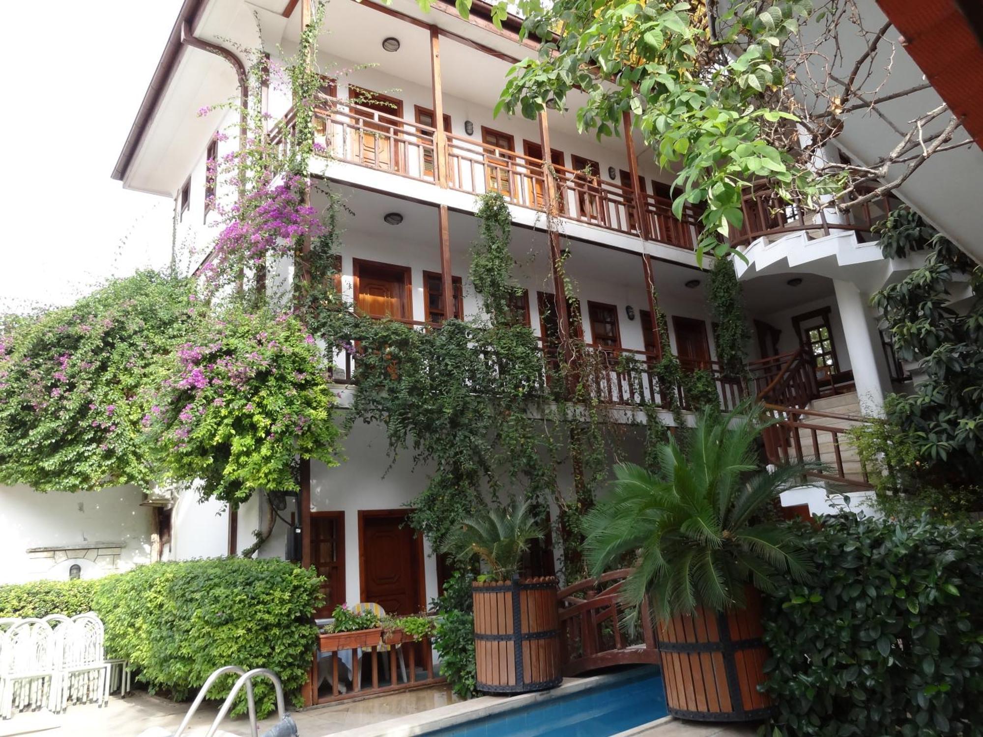 Hotel Karyatit Kaleici Antalia Esterno foto